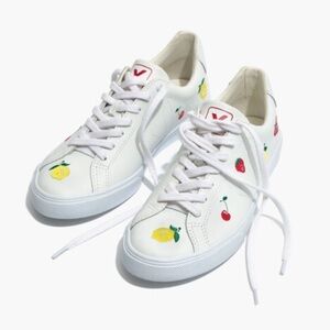 Madewell x Veja™ Fruit Embroidered Sneakers Esplar Low Sneakers